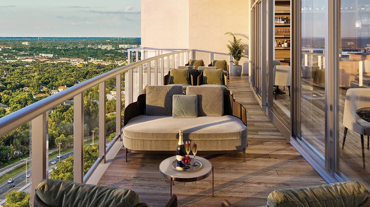 Selina Bay preview 3