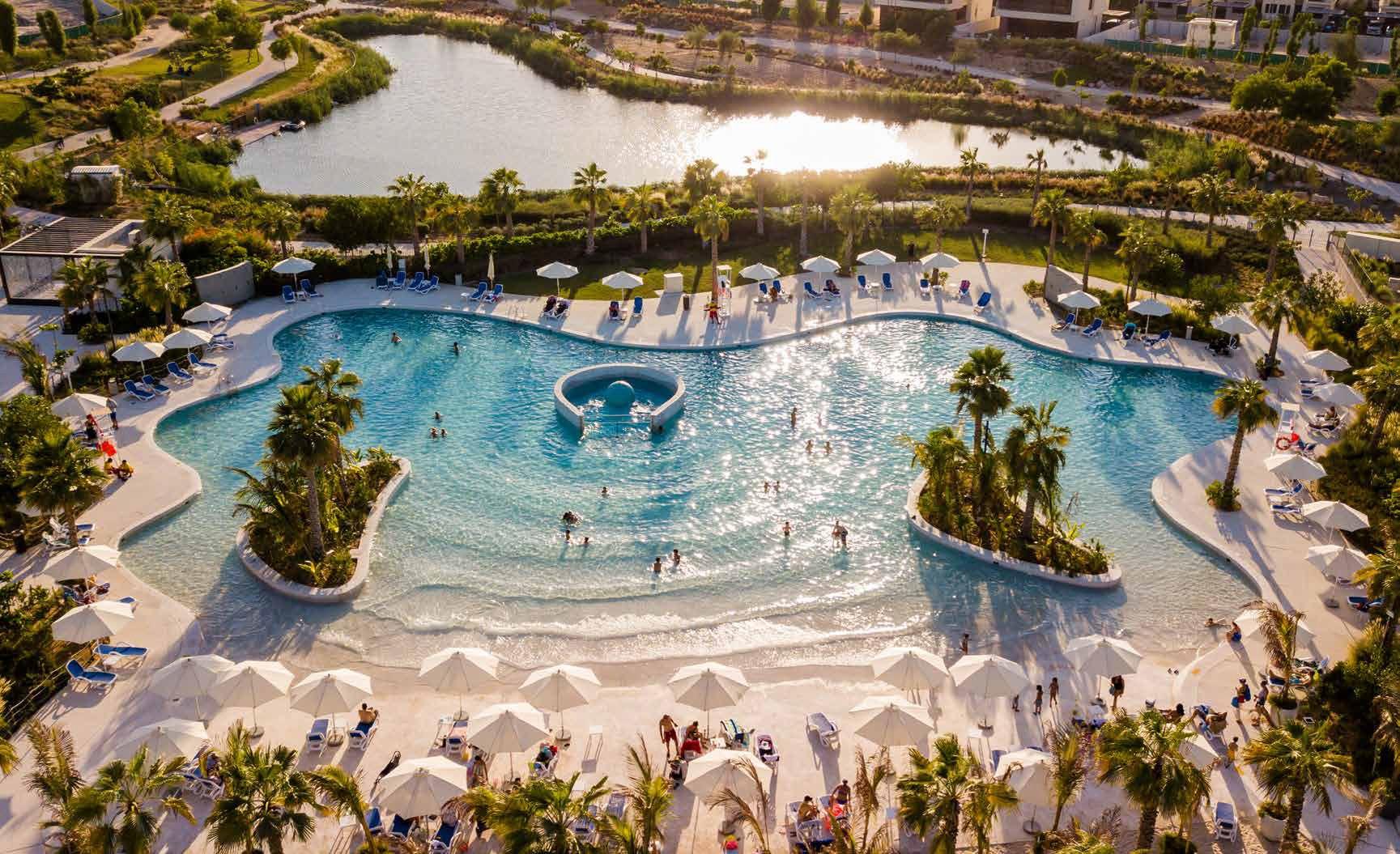 Beverly Hills Drive preview 4