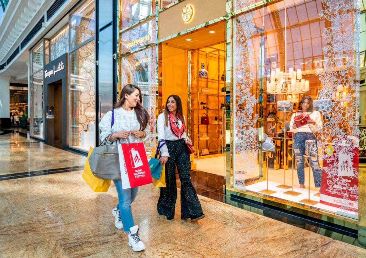A Guide to Dubai Shopping: Malls, Outlets, and Souks