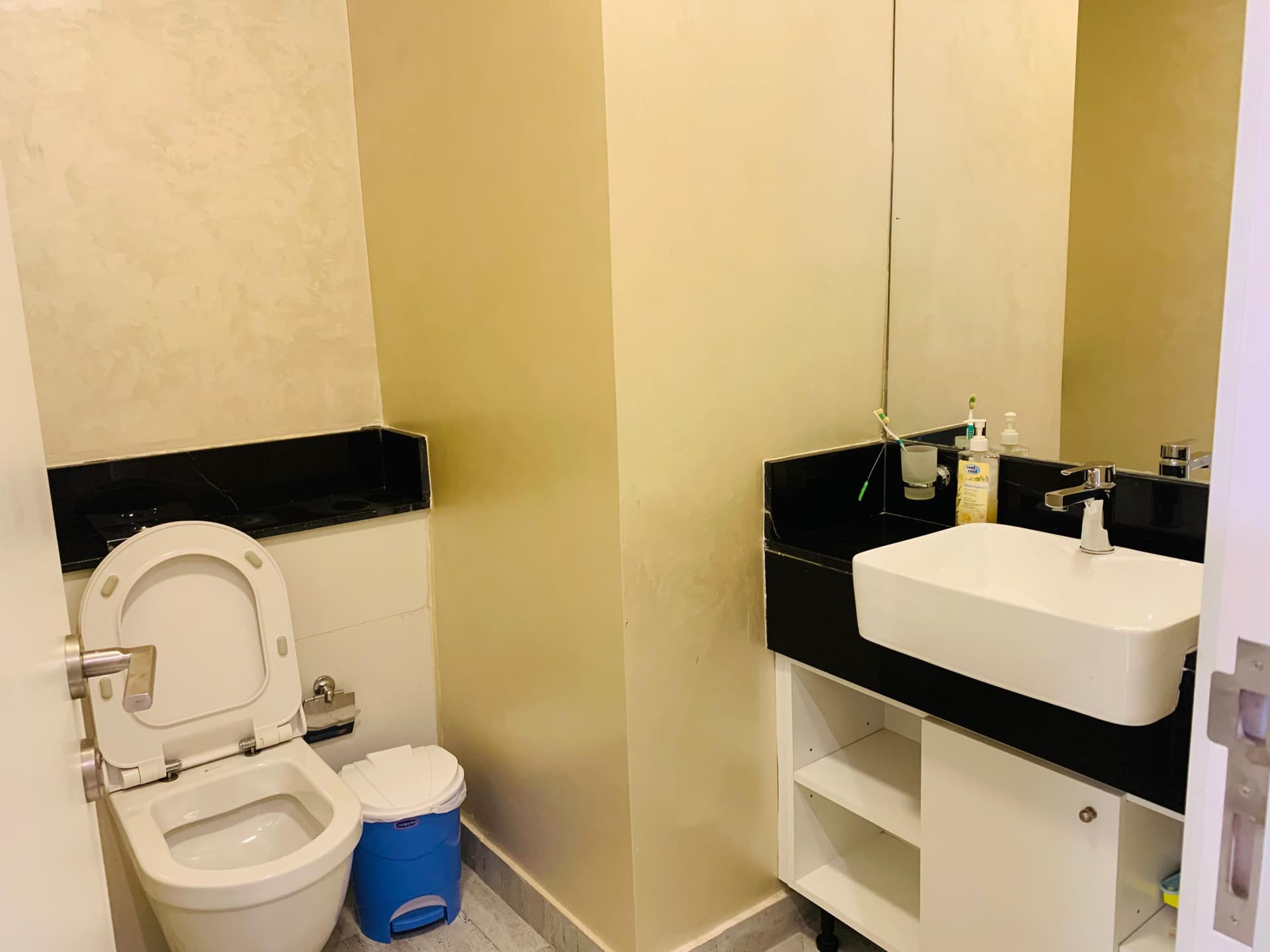 Millennium Binghatti Residences, Business Bay, Dubai preview 24